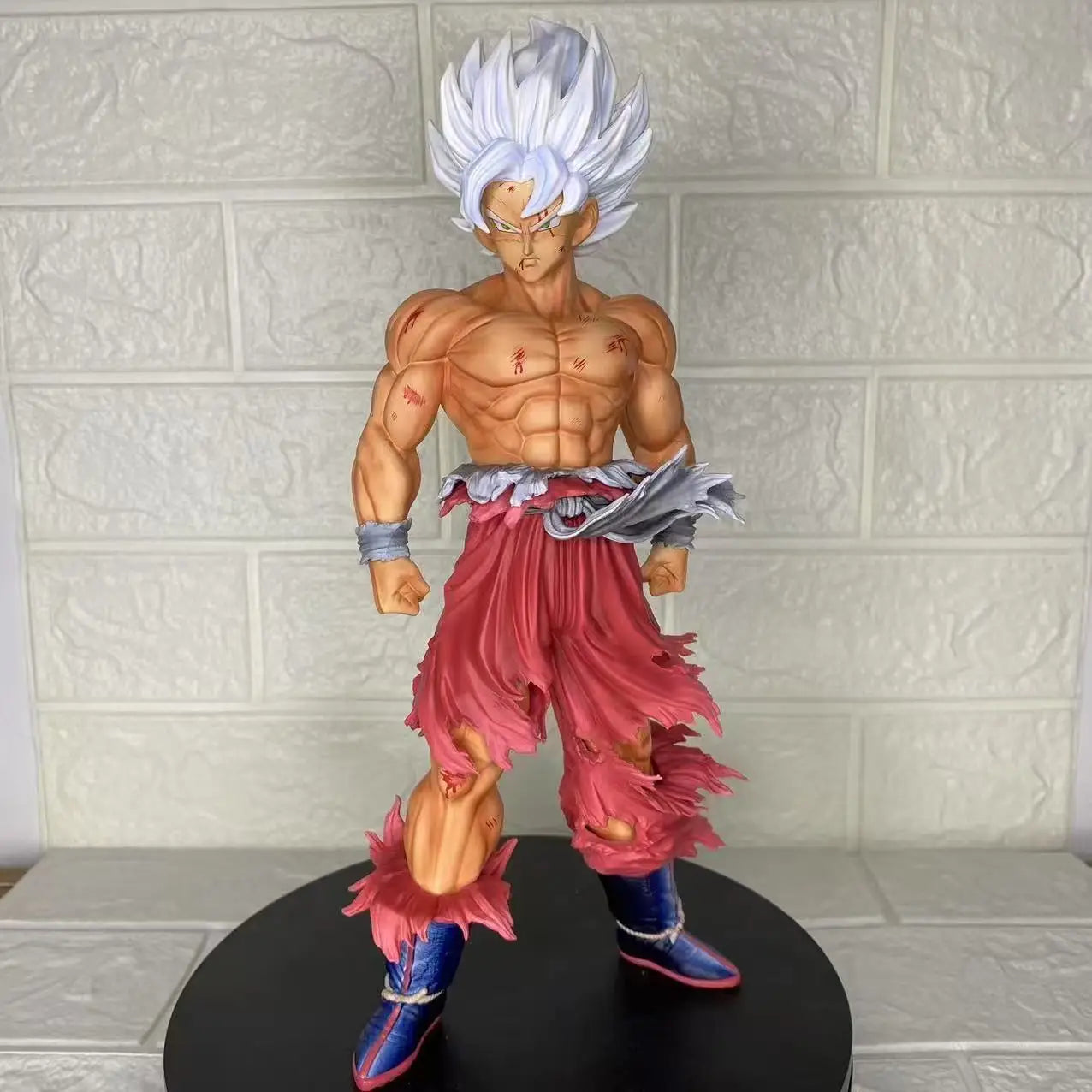Son Goku Anime Figure